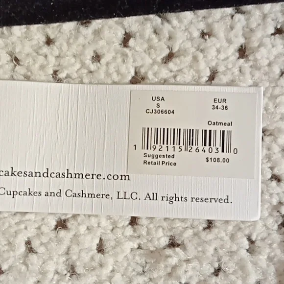 Cupcakes & Cashmere Oatmeal Nylon Sweater Ptp 21" L 25" Size Small Soft Stretch - Picture 4 of 10